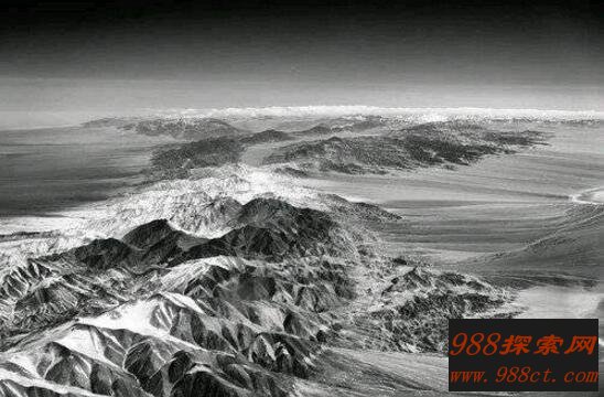 昆仑山地狱之门